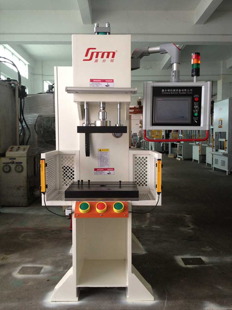 Supply XTM CNC hydraulic press, Shanghai CNC hydraulic