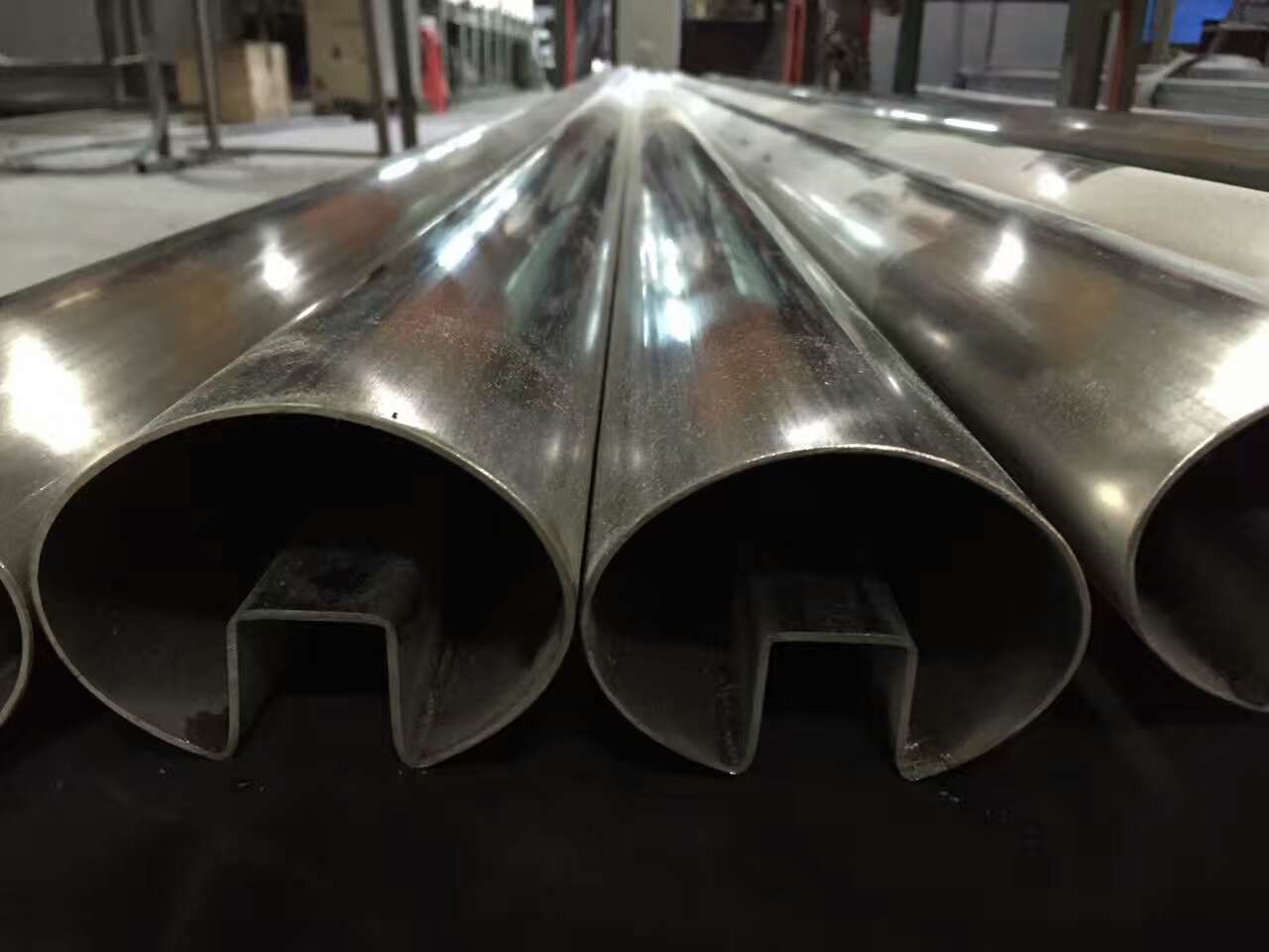 Stainless steel groove