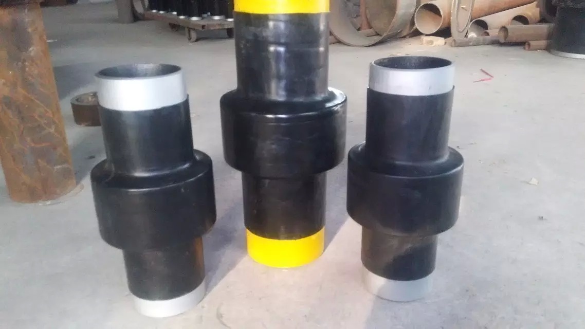 Carbon steel insulation method for supplying DN150 insulation joint