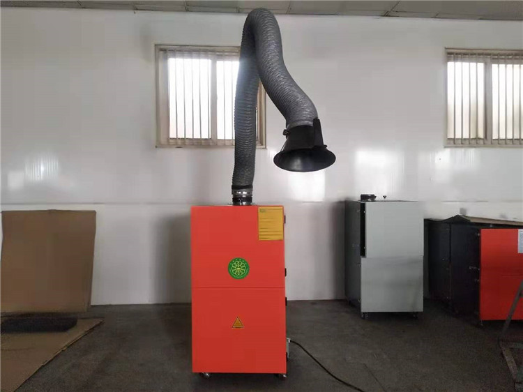 Setting up of Tianjin Xiqing Welding Smoke Purifier to Purify Smoke and Dust